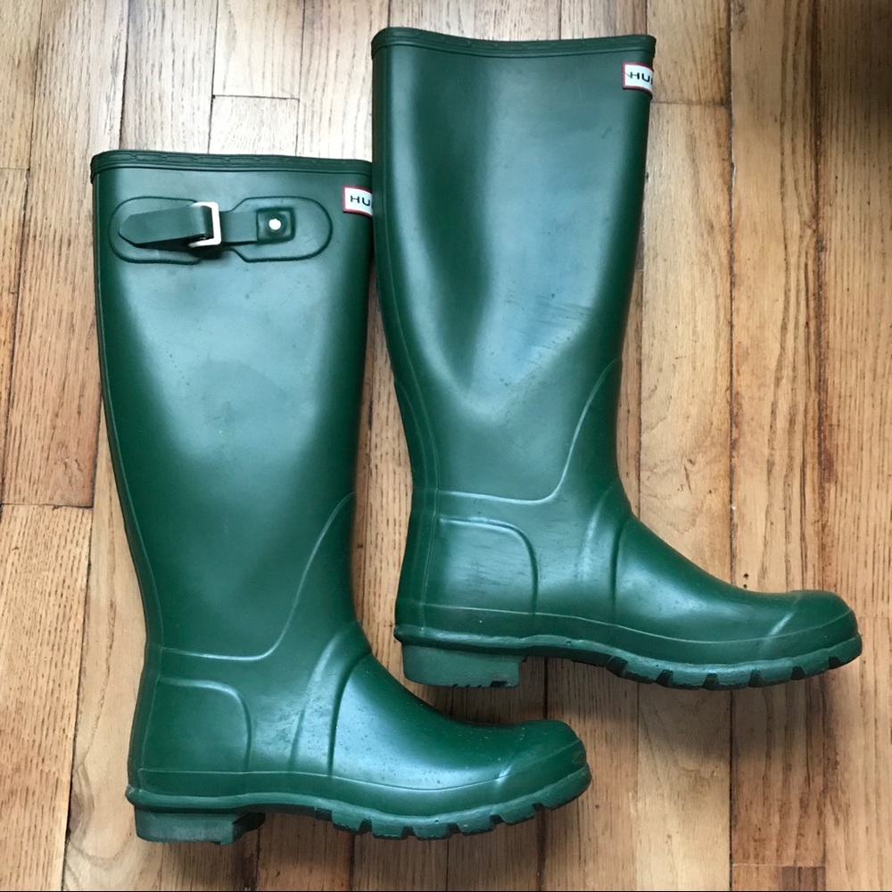 Women’s tall hunter boots